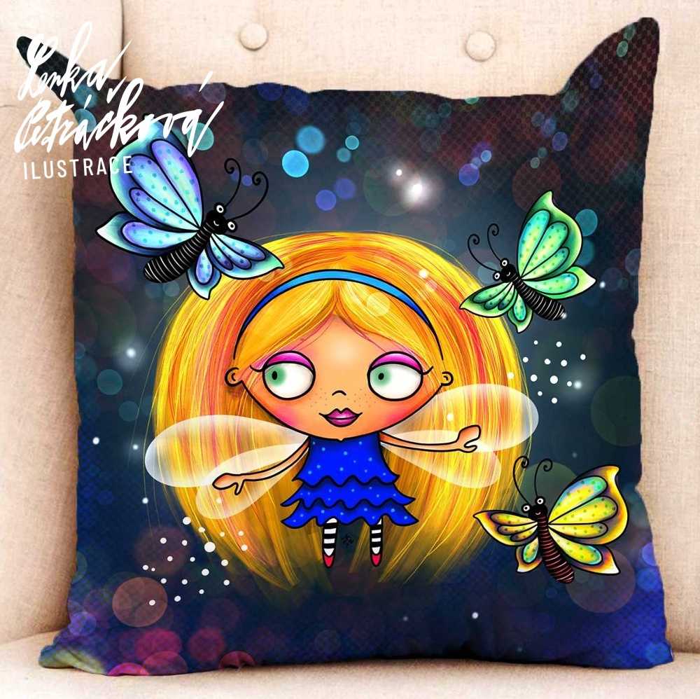 vila s motylky na modre